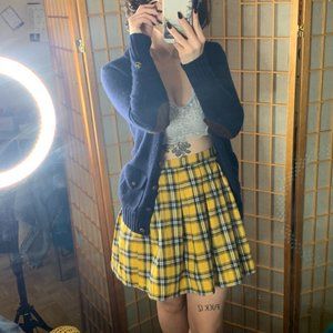 Cute lil school-girl plaid high-waisted skirt